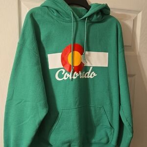 Gildan Green Colorado Graphic Hoodie
